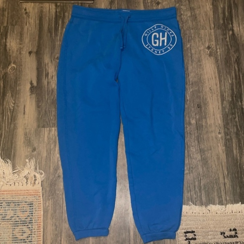 Gilly Hicks woman’s low rise joggers - medium